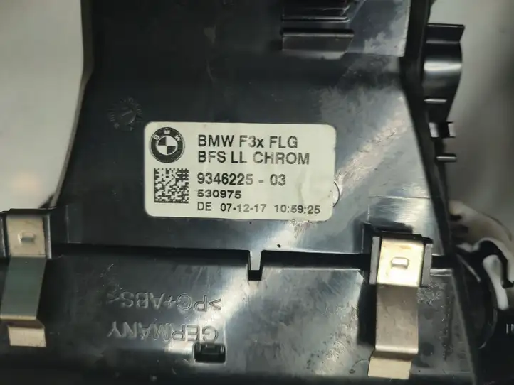 BMW 3 GT F34 (2013 - 2017) 9346225 Боковой воздушный дефлектор — фото 7