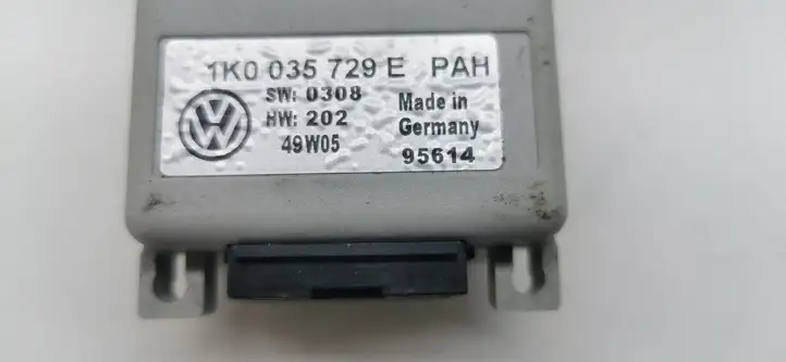 Volkswagen Touran I (2003 - 2010) 1K0035729E Блок GSM — фото 3