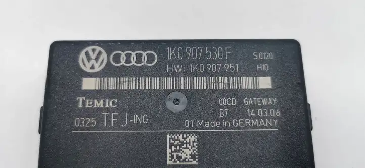 Volkswagen Touran I (2003 - 2010) 1K0907530F Модуль Gateway — фото 4