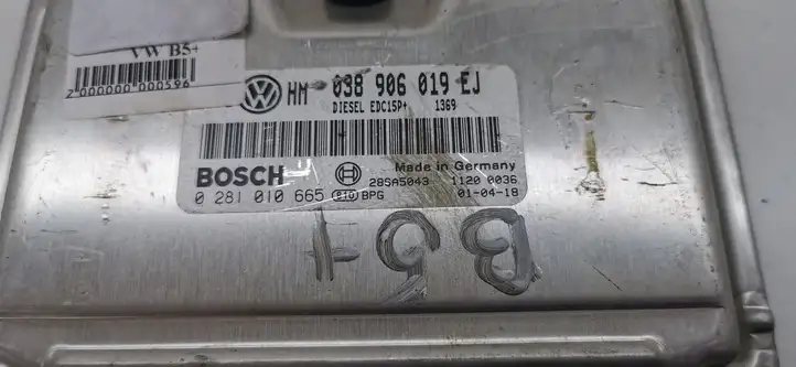Volkswagen PASSAT B5.5 (2001 - 2005) 038906019EJ Блок управления двигателем (ЭБУ) — фото 4