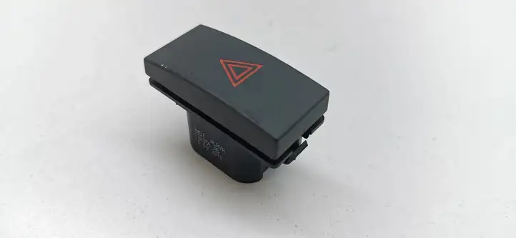 Ford Transit (2006 - 2013) 3M5TALRVA Включатель аварийных фонарей — фото 1