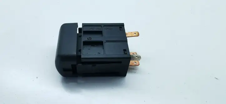 Opel Zafira B (2003 - 2006) 90589897 Включатель аварийных фонарей — фото 3
