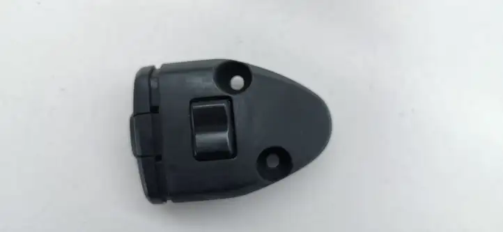 Nissan X-Trail T30 (2001 - 2007) 25552 Кнопки на рулевом колесе — фото 3
