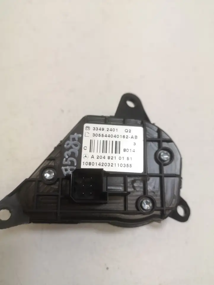 Mercedes-Benz C W204 (2007 - 2014) A2048210151 Кнопки на рулевом колесе — фото 2