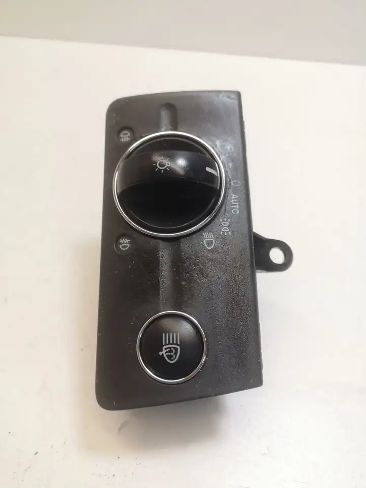 Mercedes-Benz E W211 (2002 - 2009) 2115450104 Включатель фонарей — фото 4