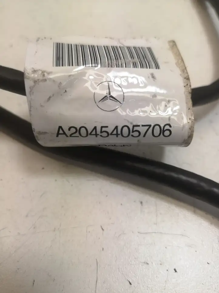 Mercedes-Benz C W204 (2007 - 2014) A2045405706 Прочая электропроводка — фото 4