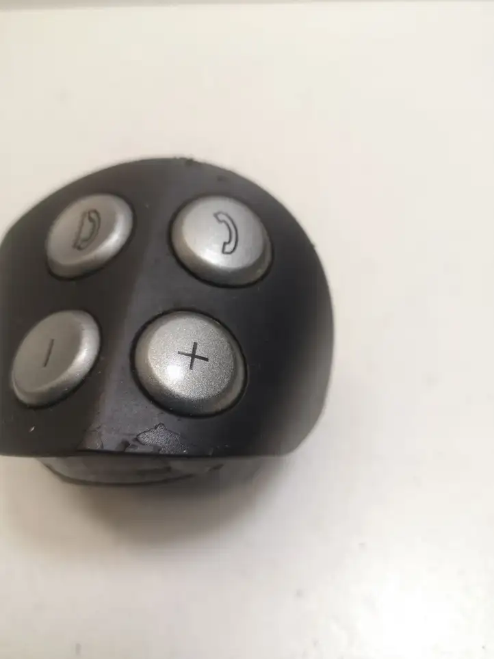 Mercedes-Benz SLK R171 (2005 - 2011) A1718206710 Кнопки на рулевом колесе — фото 3