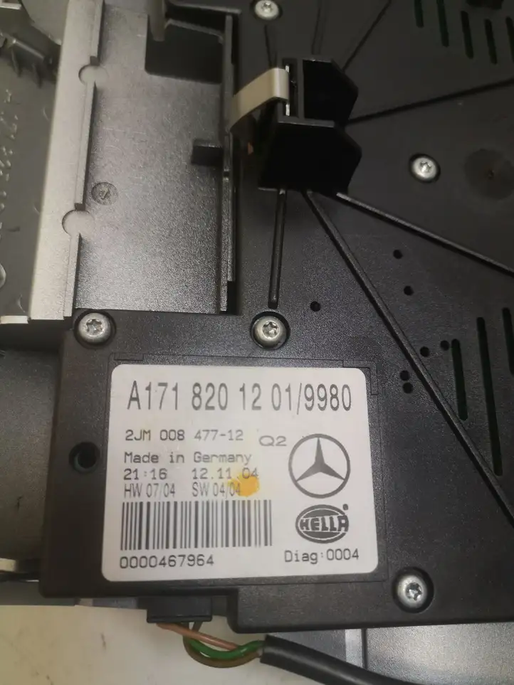 Mercedes-Benz SLK R171 (2005 - 2011) A1718201201 Передняя подсветка — фото 8