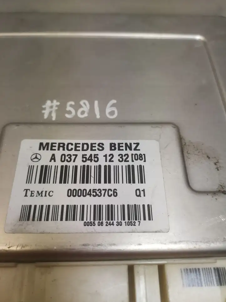Mercedes-Benz E W211 (2002 - 2009) A0375451232 Блок управления подвеской — фото 3