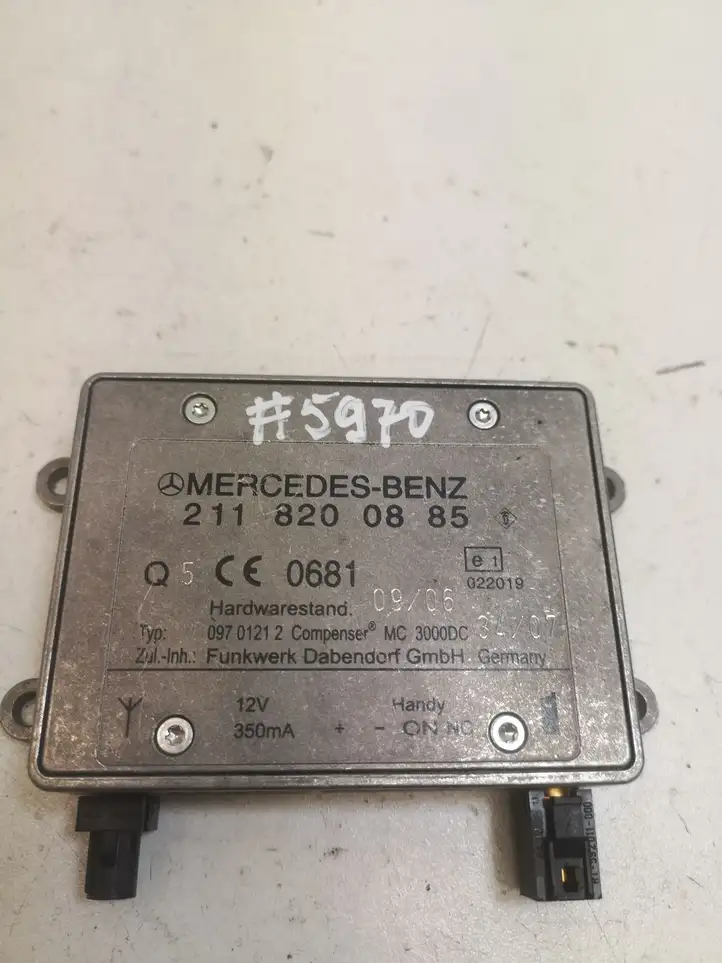 Mercedes-Benz B-class W245 (2005 - 2008) A2118200885 Усилитель антенны — фото 1