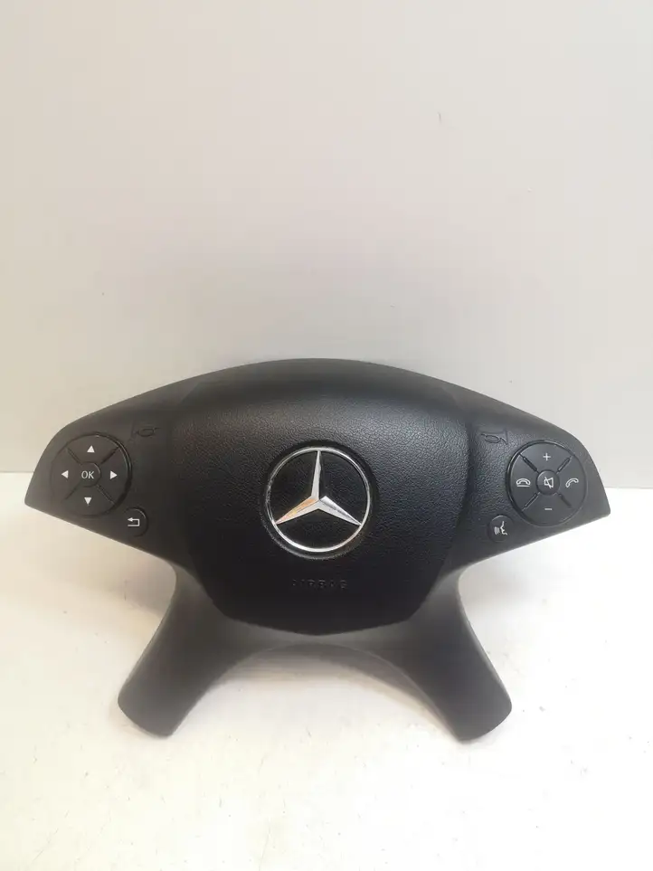 Mercedes-Benz C W204 (2007 - 2014) A2048600202 Подушка безопасности руля — фото 1