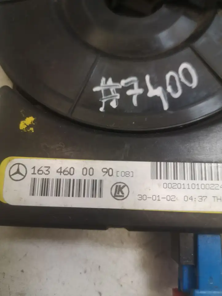 Mercedes-Benz ML W163 (1997 - 2005) A1634600090 Датчик угла поворота руля — фото 2