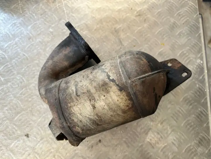 Renault Clio III (2005 - 2012)   Катализатор / FAP/DPF фильтр твердых частиц