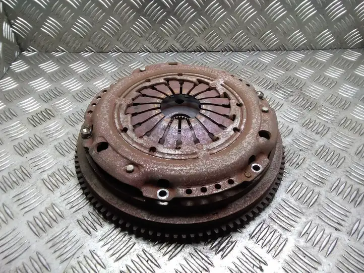 Toyota Avensis T250   323063410 Комплект сцепления