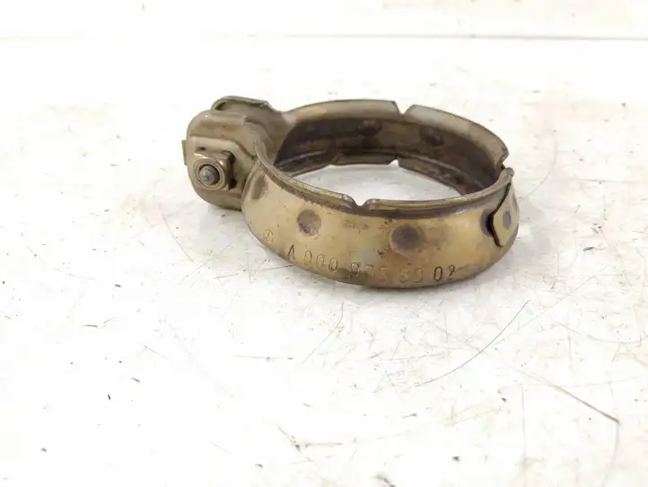 Mercedes-Benz C W205 (2014 - 2021)   Держатель глушителя