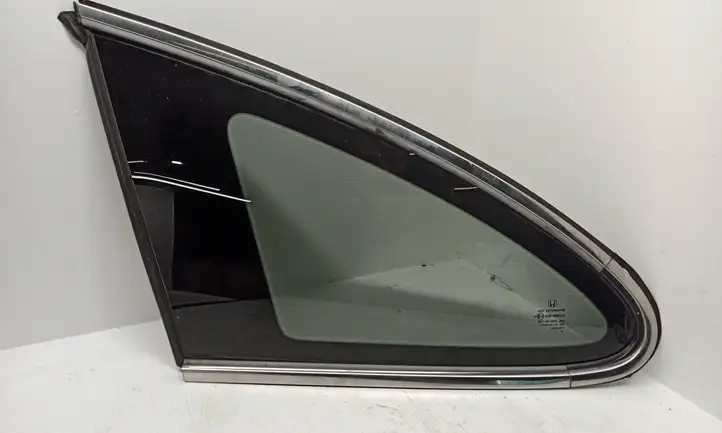 Honda CR-V (2009 - 2012) 43R006723 Заднее боковое стекло — фото 1