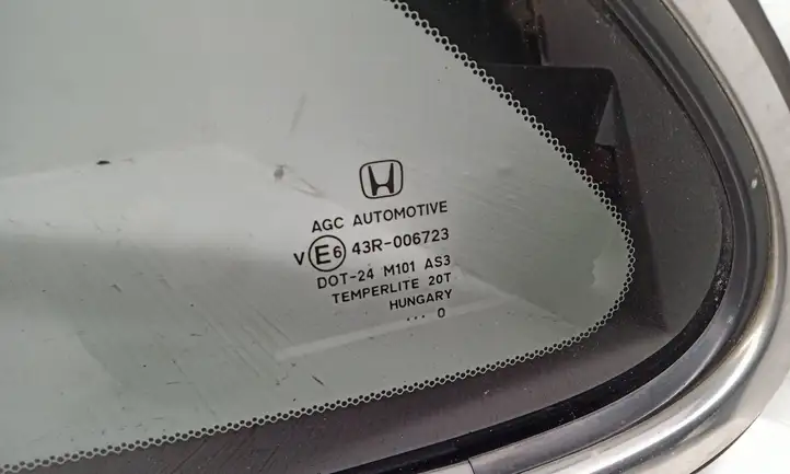 Honda CR-V (2009 - 2012) 43R006723 Заднее боковое стекло — фото 2