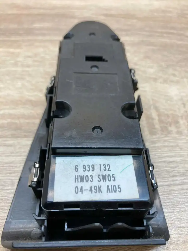 BMW 6 E63 E64 (2002 - 2010) 6939132 Кнопка стеклоподъемников — фото 5