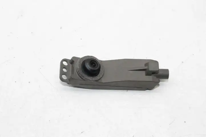 Tesla Model S (2016 - 2021)  106910400C Боковая камера в крыле