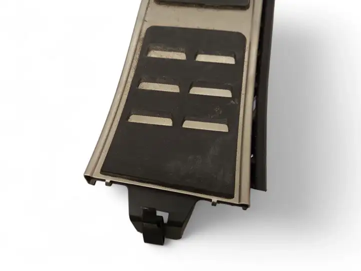 Audi A6 (2011 - 2014)  4G8864777 Опора ноги