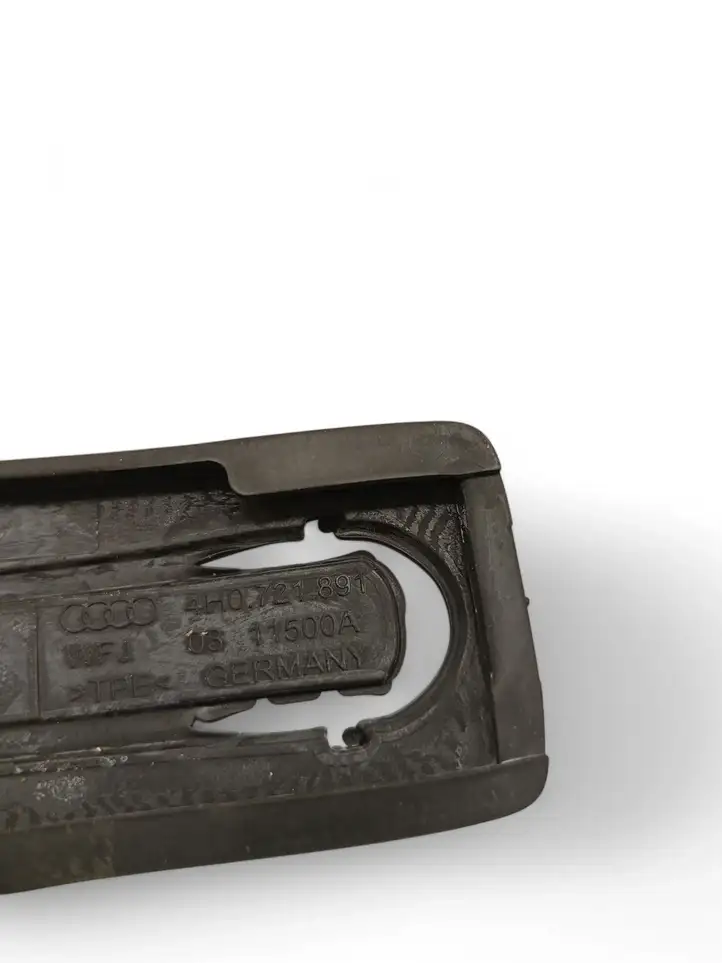 Audi A6 (2011 - 2014)  4G8864777 Опора ноги