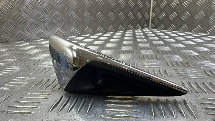 Tesla Model 3 (2017 - 2023) 112510677E Боковая камера в крыле — фото 6