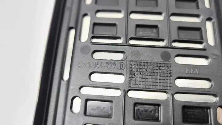 Audi A4 S4 B9 (2015 - 2019) 8W1864777B Подставка для ноги — фото 8