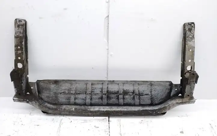 Volvo XC90 (2002 - 2006)   Нижняя часть бампера (губа)