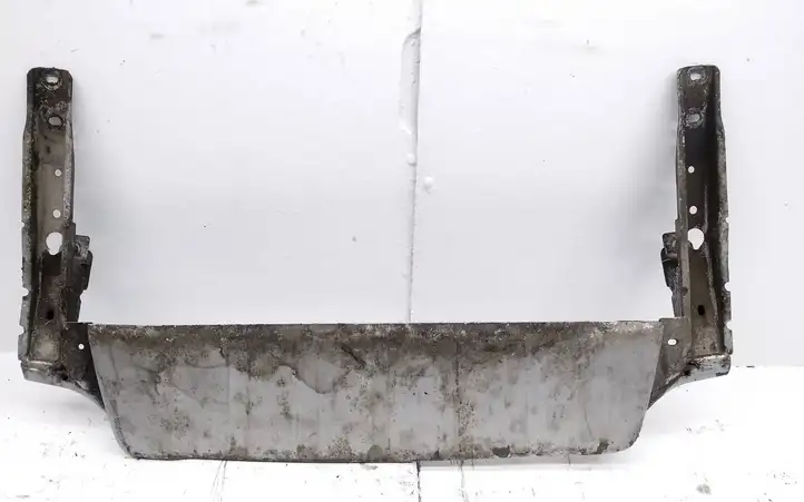 Volvo XC90 (2002 - 2006)   Нижняя часть бампера (губа)