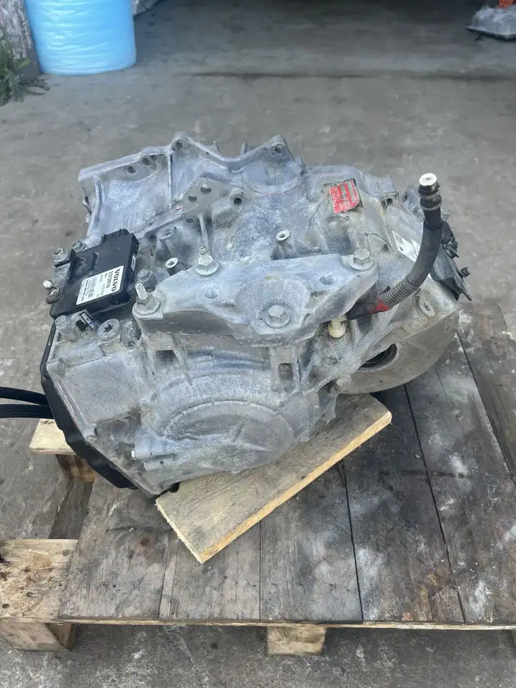 Volvo V60 (2013 - 2018) Автоматическая коробка передач (АКПП) — фото 1