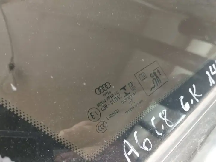 Audi A6 C7 (2014 - 2018) 43R011565 Заднее боковое стекло — фото 4