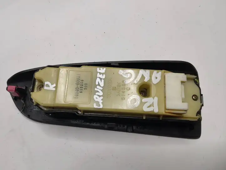 Toyota Land Cruiser (J120) (2002 - 2009) 8404060011 Блок кнопок стеклоподъемников — фото 2