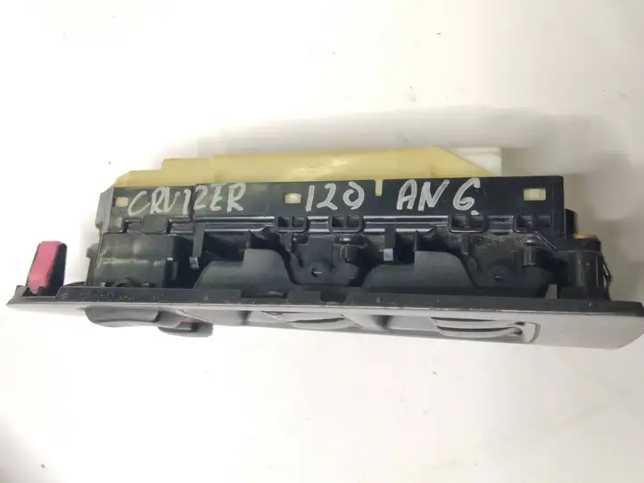 Toyota Land Cruiser (J120) (2002 - 2009) 8404060010 Блок кнопок стеклоподъемников — фото 3