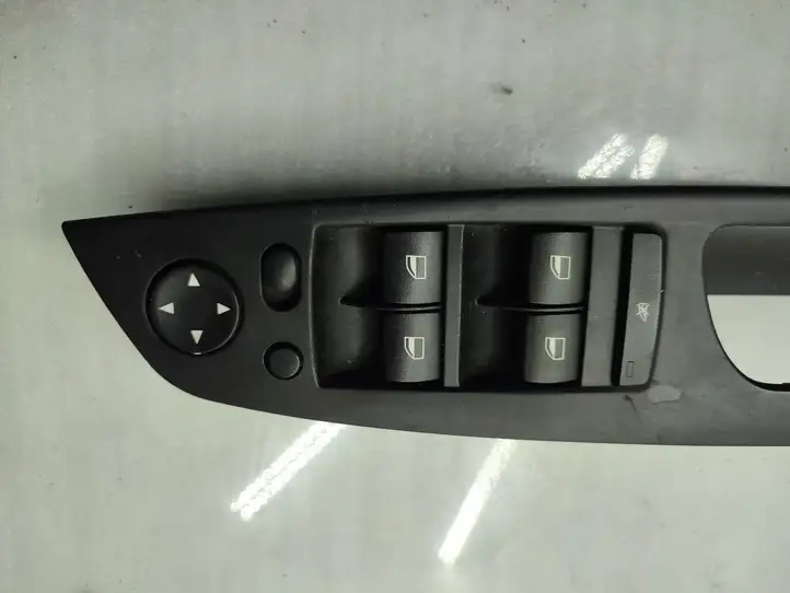 BMW X5 E70 (2006 - 2013) 9218044 Блок кнопок стеклоподъемников — фото 5