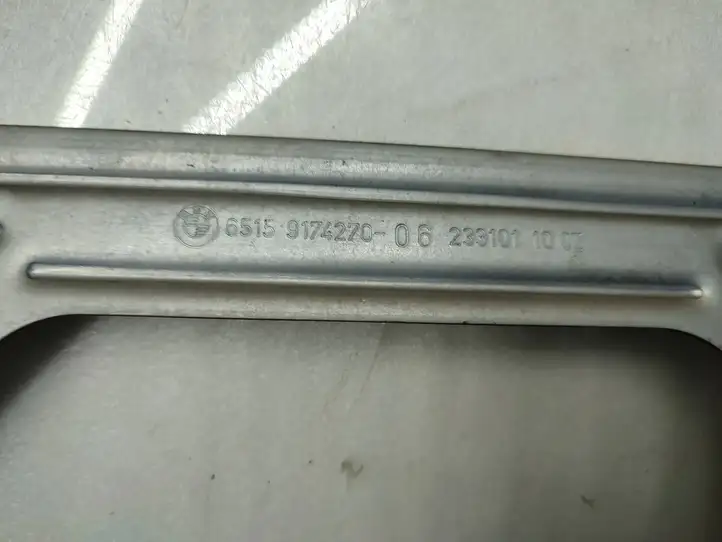 BMW 5 F10 F11 (2009 - 2016) 9174270 Кронштейн усилителя звука — фото 5