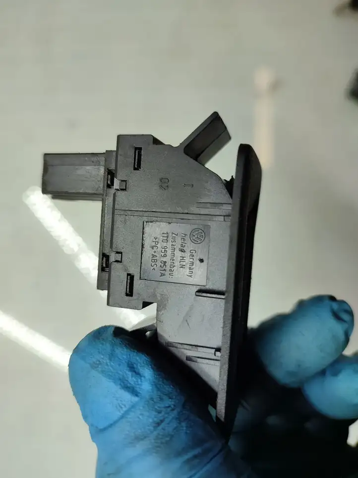 Volkswagen Touran II (2010 - 2016) 1F0959527 Блок кнопок стеклоподъемников — фото 6