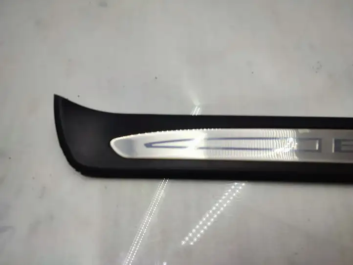 BMW 5 E60 E61 (2004 - 2010) 7172289 Внутренняя отделка переднего порога — фото 3