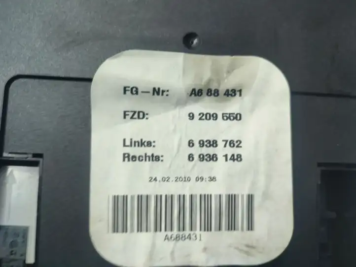 BMW 3 E90 E91 (2005 - 2012) 9209550 Передняя подсветка — фото 6