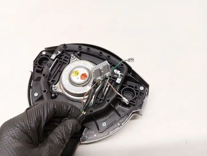 Nissan Qashqai (2006 - 2010) Подушка безопасности руля — фото 4