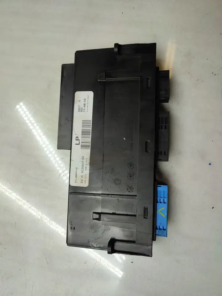 BMW X5 E70 (2006 - 2013) 9229837 Модуль комфорта — фото 1