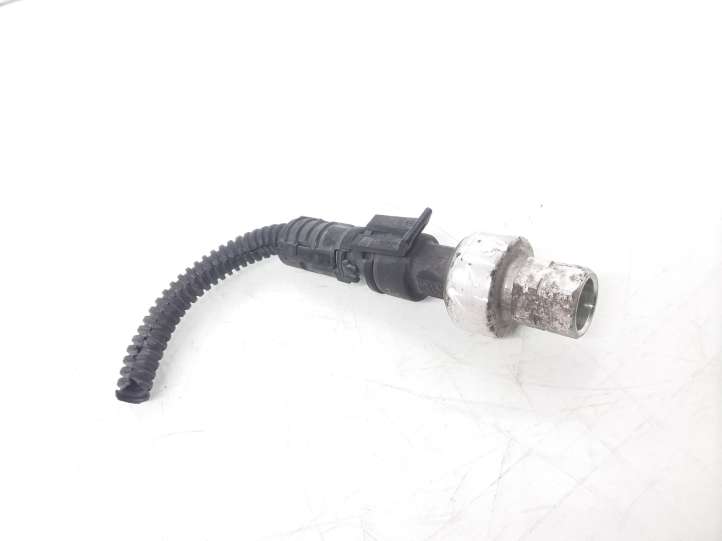 Opel Astra (2004 - 2009)  9131721 Датчик давления кондиционера воздуха