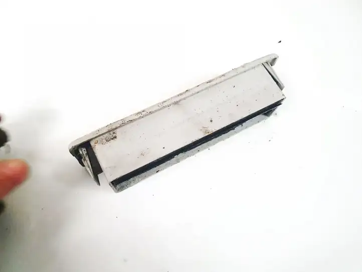 Volkswagen Sharan (2000 - 2003) 703820963 Центральный воздушный дефлектор — фото 2