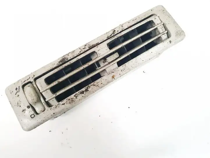Volkswagen Sharan (2000 - 2003) 703820963 Центральный воздушный дефлектор — фото 1