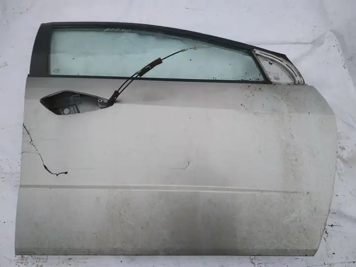 Honda Civic (2006 - 2011) Дверь — фото 1