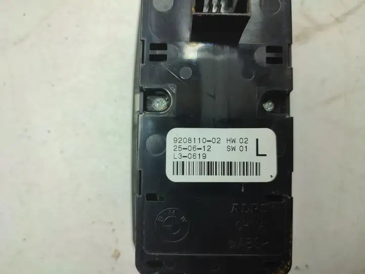 BMW 1 F20 F21 (2011 - 2019) 9208110 Блок кнопок стеклоподъемников — фото 3