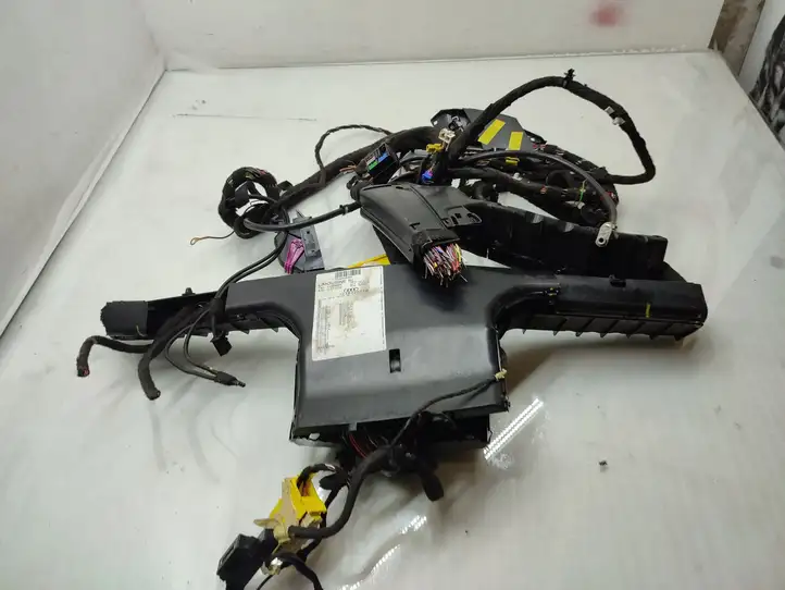 Audi A6 C7 (2011 - 2014) 4G2974267 Прочая электропроводка — фото 13