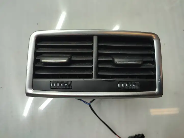 Audi Q7 4L (2005 - 2009) 4L0819203 Задний воздушный дефлектор — фото 1