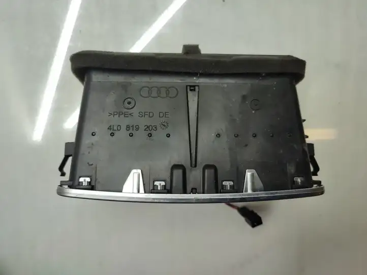 Audi Q7 4L (2005 - 2009) 4L0819203 Задний воздушный дефлектор — фото 4