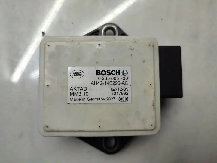 Land Rover Range Rover Sport L494 (2009 - 2013) 0265005730 Датчик ускорения — фото 1