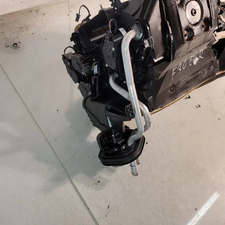 BMW 3 F30 F35 F31 (2012 - 2018) 9296822 Комплект системы вентиляции салона — фото 4
